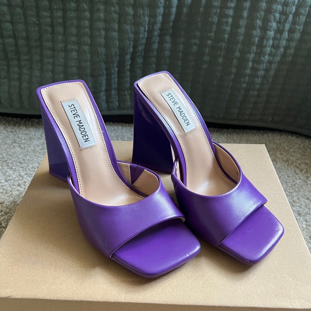 Steve Madden Vibrant Purple Mules